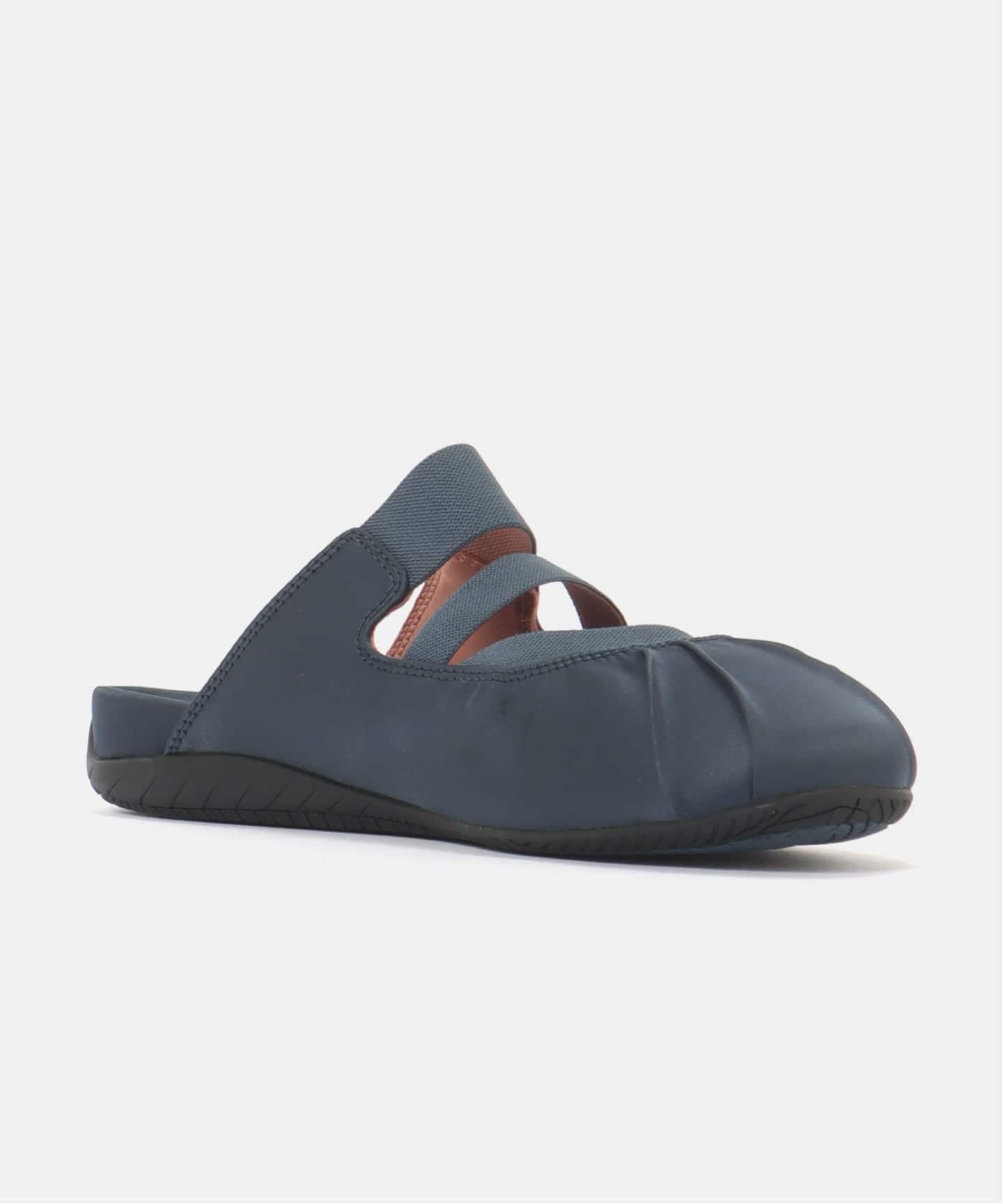 PUMA  WOMENS SPEEDCAT MULE SATIN 409911-01　