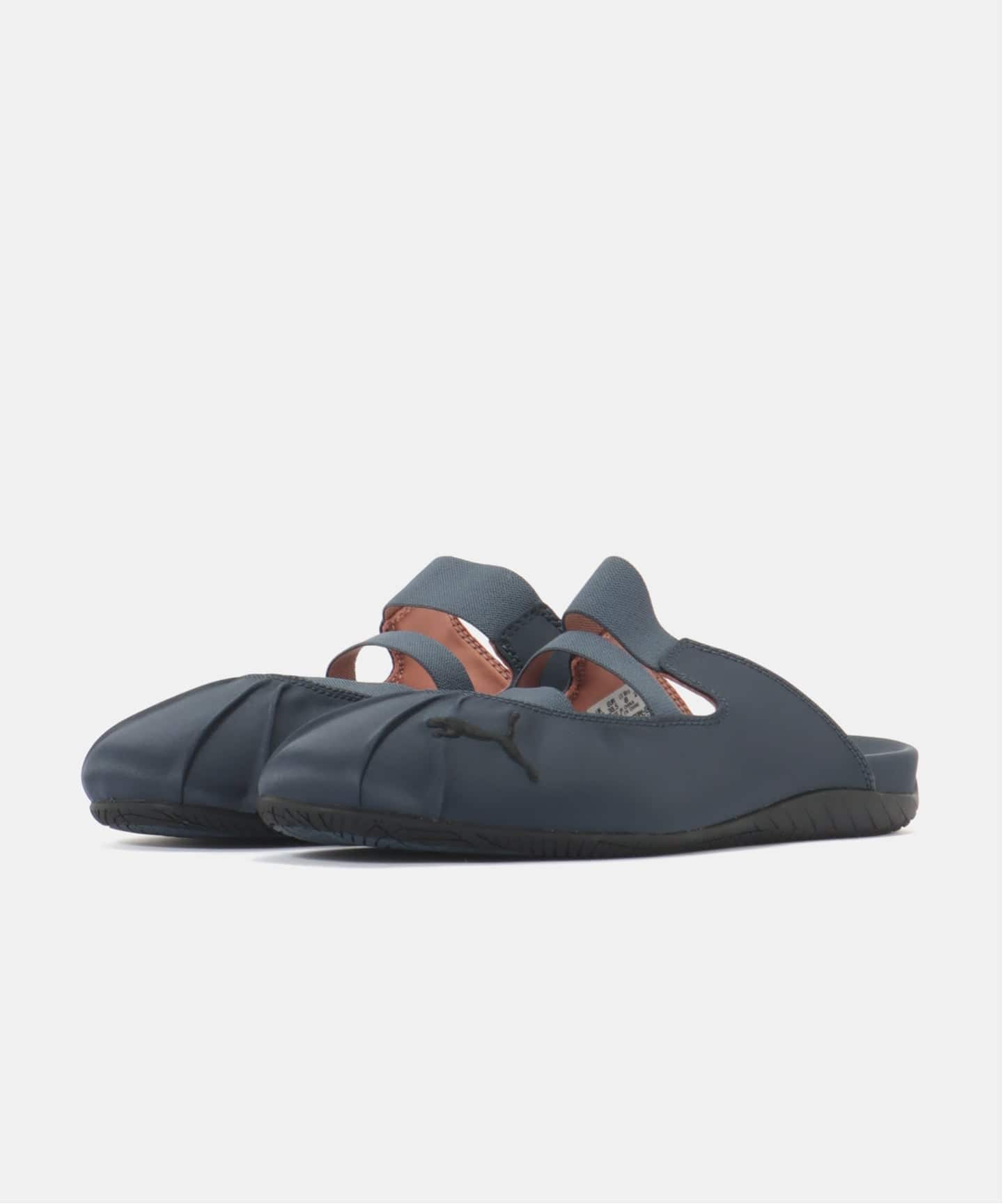 PUMA  WOMENS SPEEDCAT MULE SATIN 409911-01　