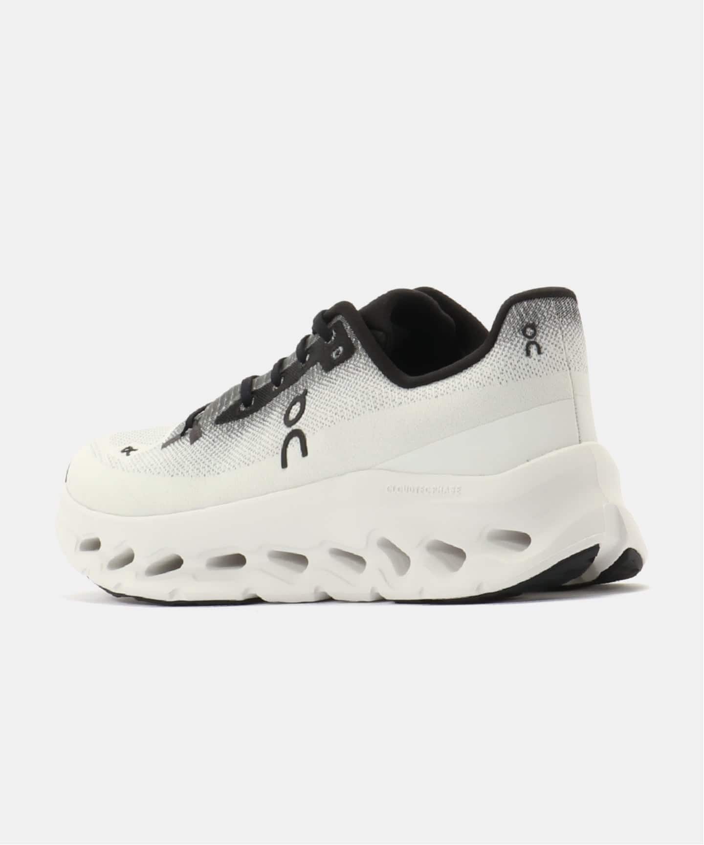 On Cloudtilt 3WE10051430