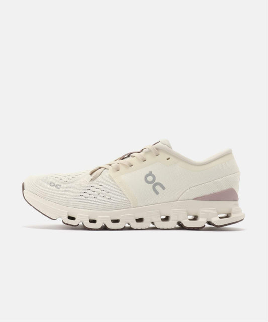 On Cloud X 4 3WE30074740