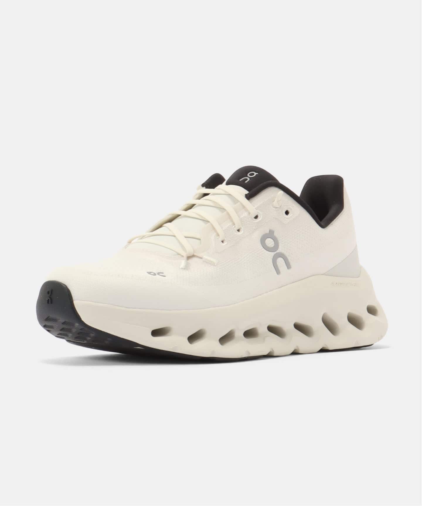 On Cloudtil 3WE10052531