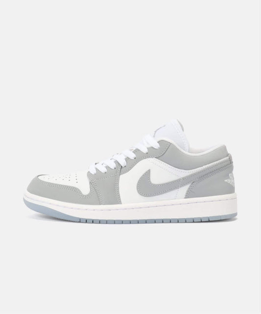 JORDAN BRAND WMNS AIR JORDAN 1 LOW DC0774-105