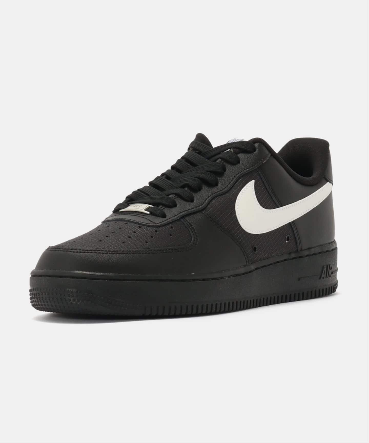 NIKE AIR FORCE 1 '07 LV8 TECH IR0952-001
