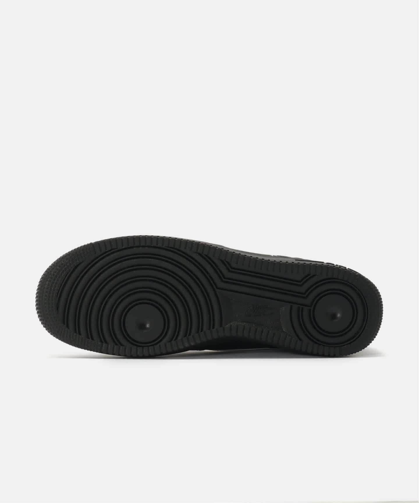 NIKE AIR FORCE 1 '07 LV8 TECH IR0952-001