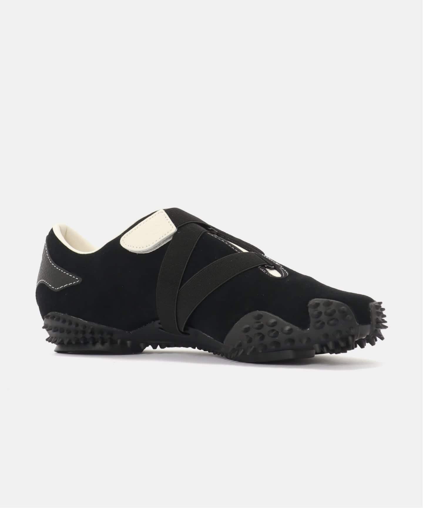 PUMA MOSTRO ICONS 406224-01