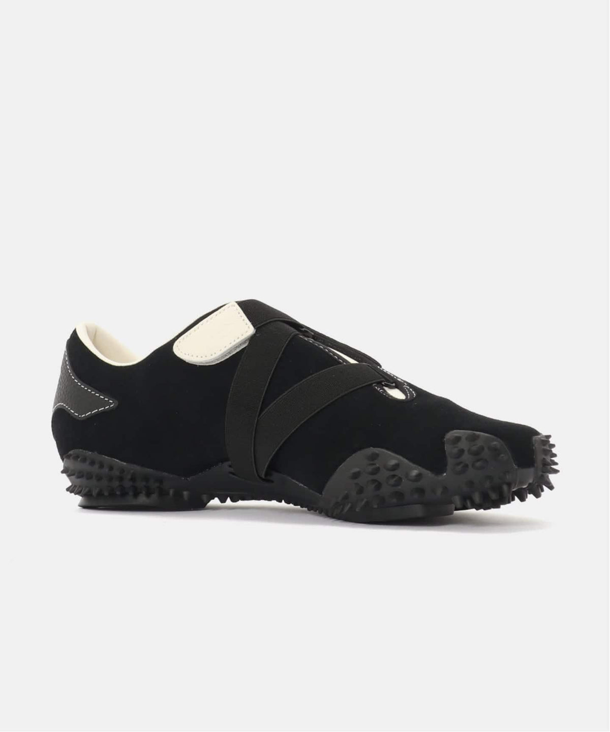 PUMA MOSTRO ICONS 406224-01