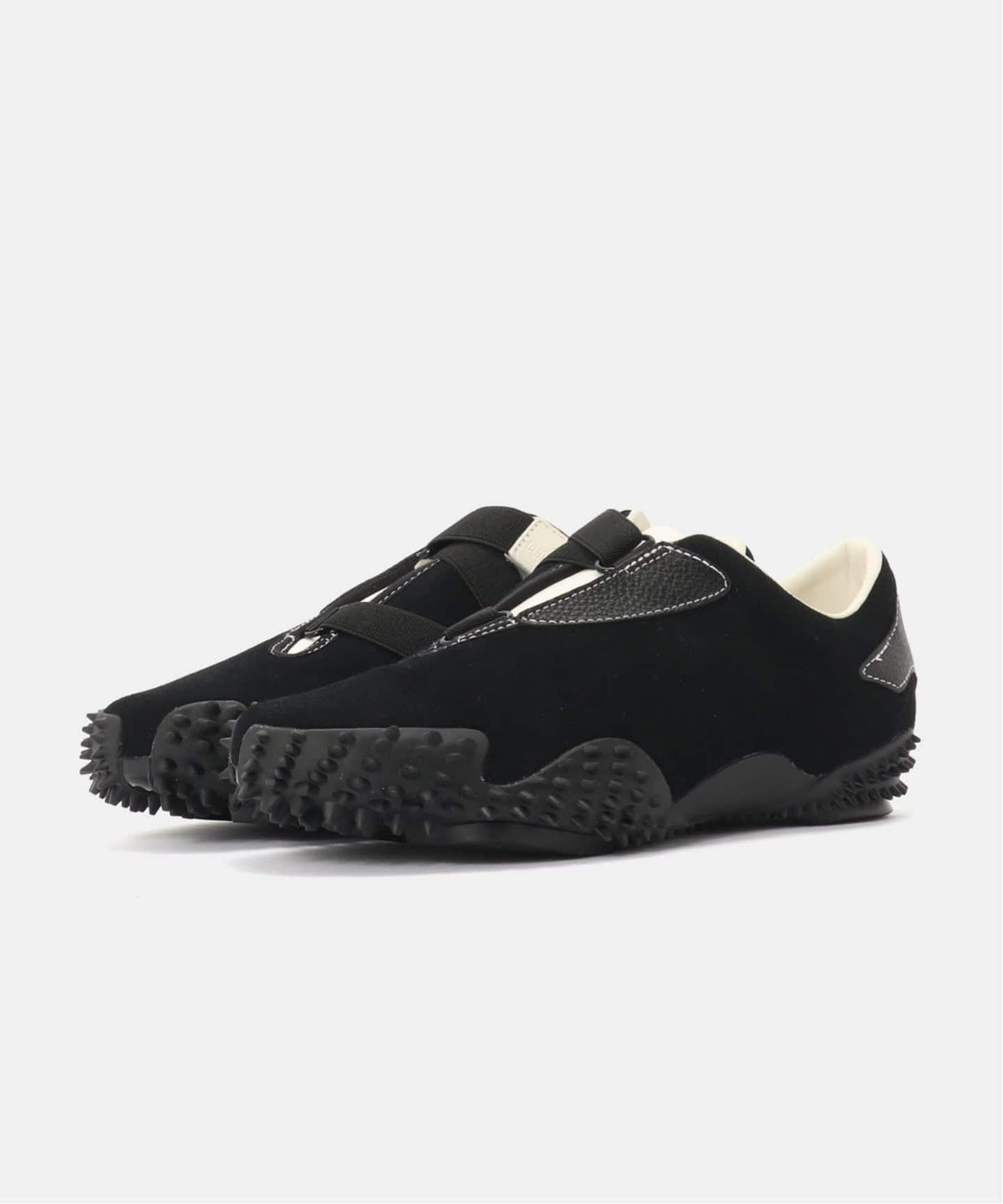 PUMA MOSTRO ICONS 406224-01