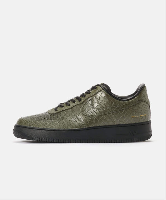 NIKE AIR FORCE 1 '07 PRM IQ3370-325