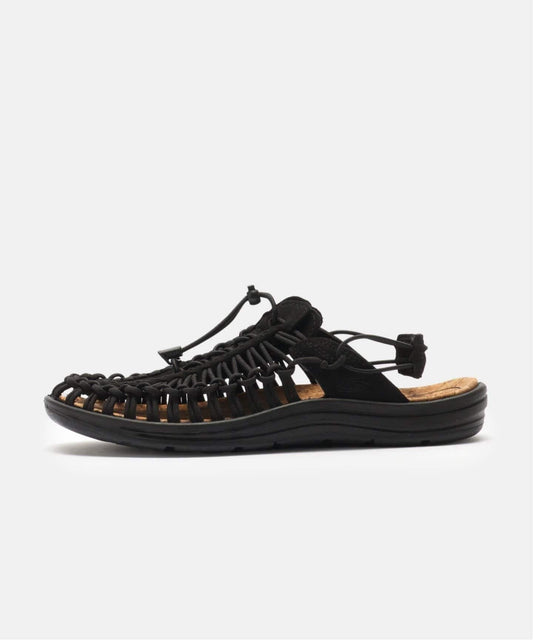 《予約》KEEN UNEEK II CONVERTIBLE 1030680