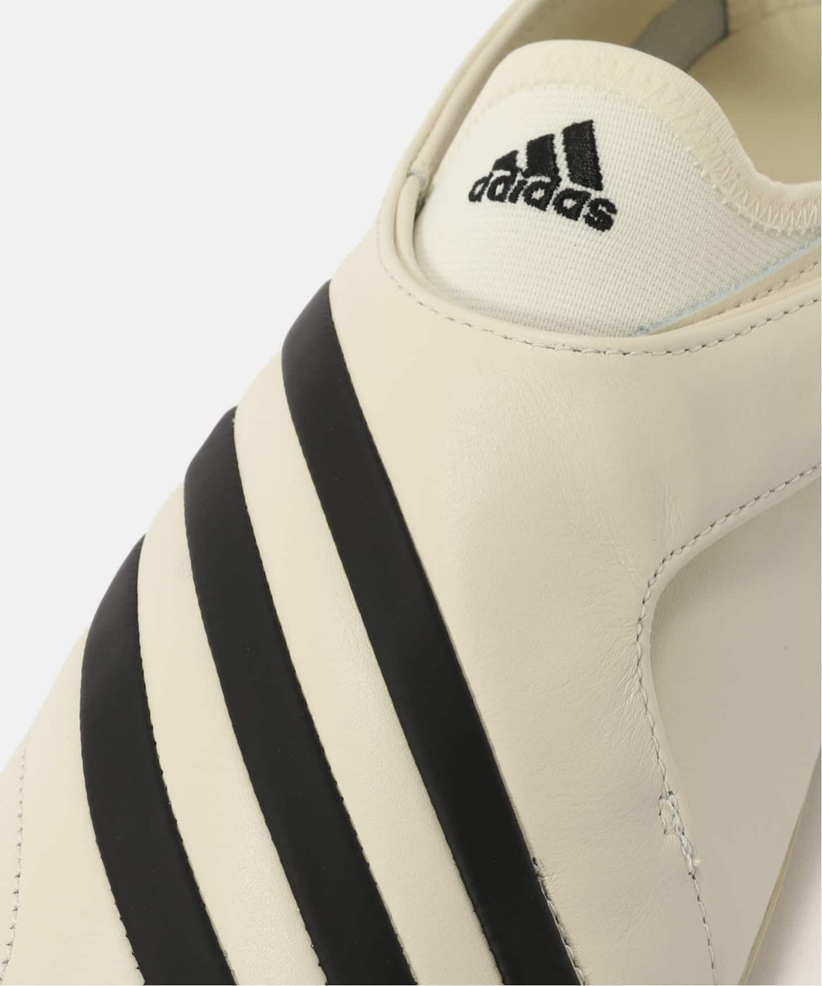 adidas Originals VIRGINIA VARIO FLAT EARTHER by Pharrell KI7668