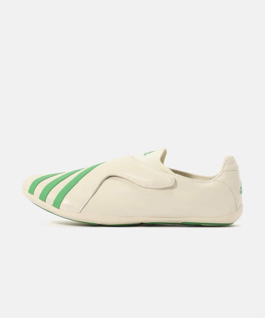 adidas Originals VIRGINIA VARIO FLAT EARTHER by Pharrell KI7669
