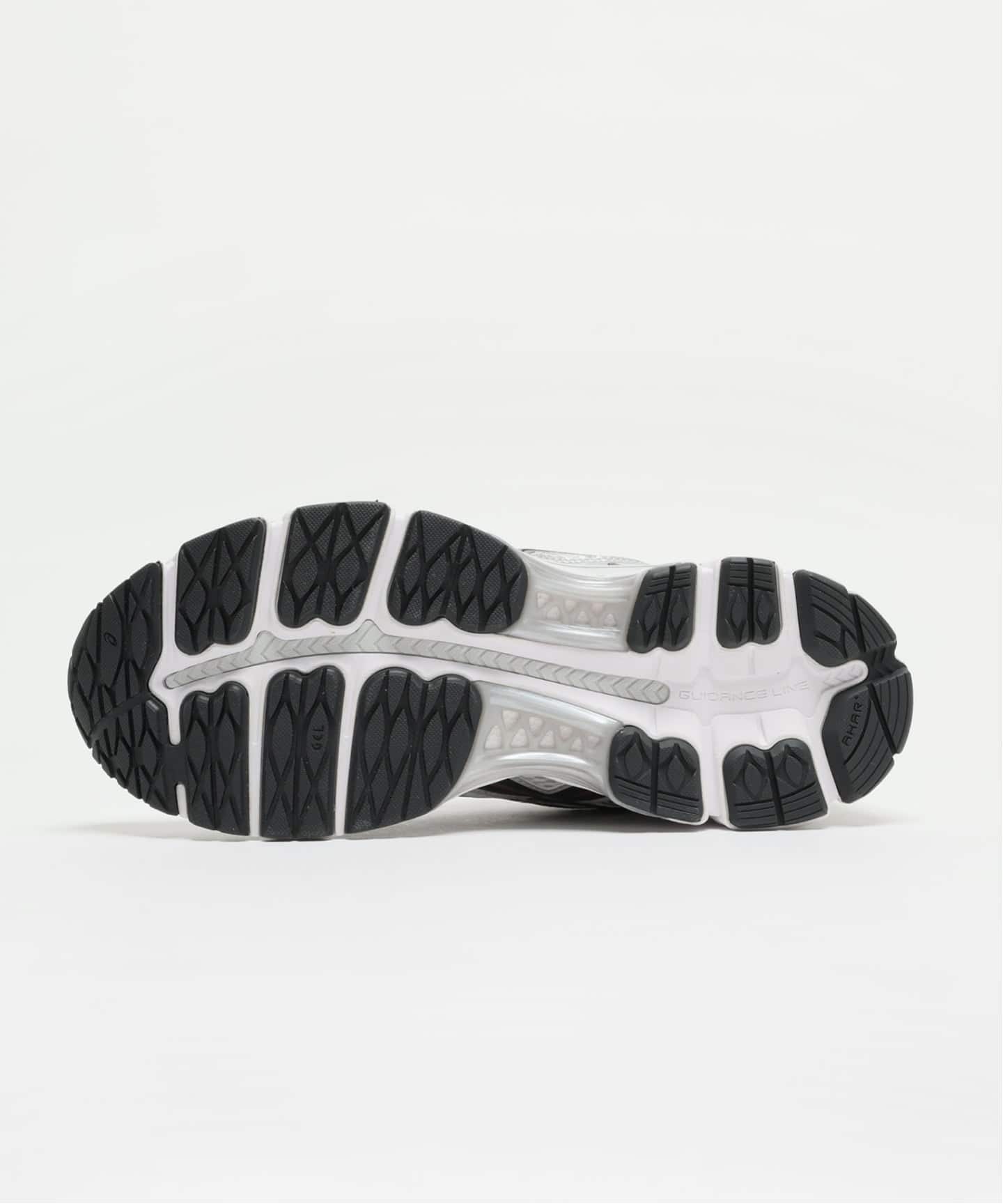 【日本国内限定カラー】ASICS GEL-KAYANO 12.1 1203A759.104