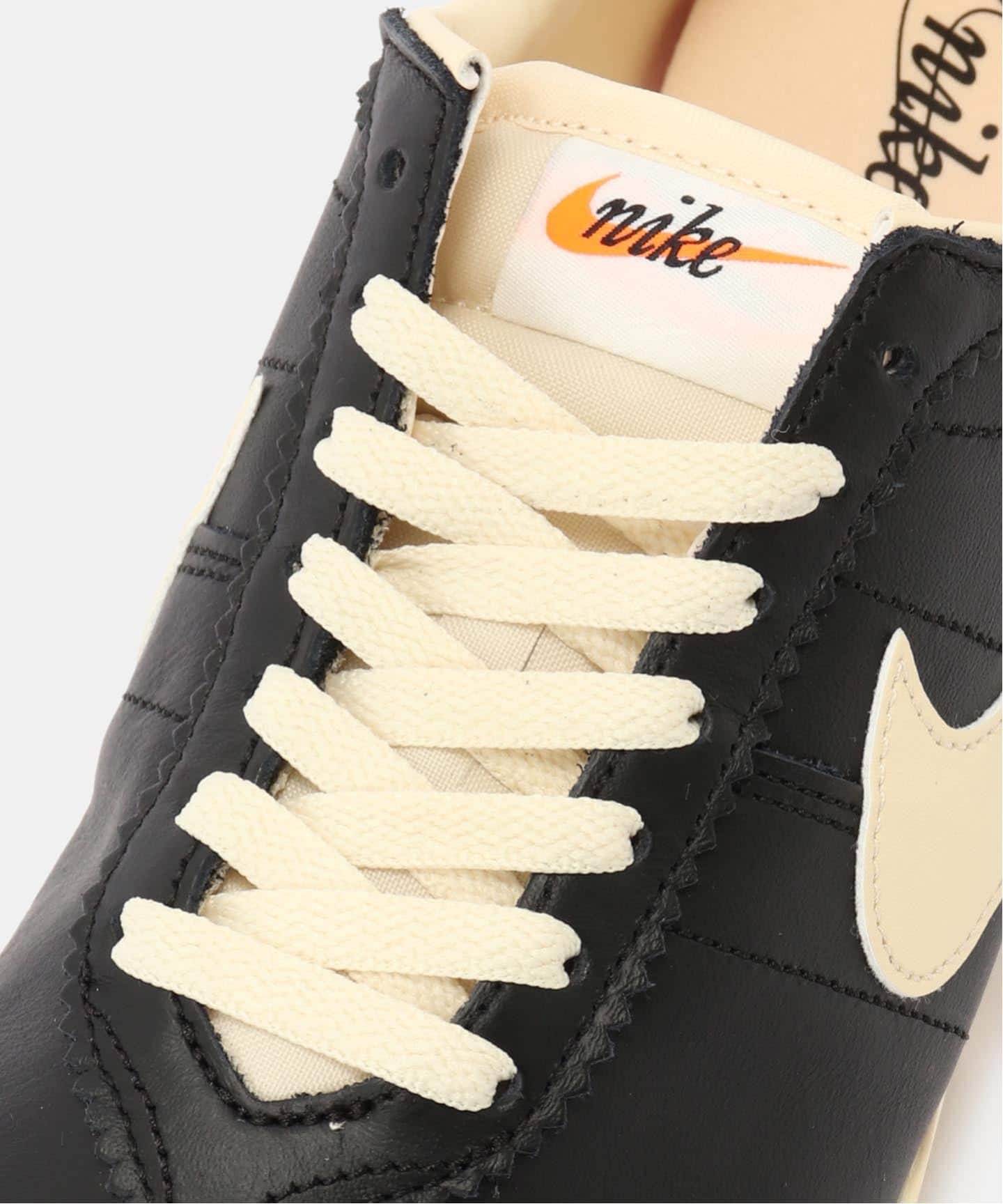 NIKE W ASTROGRABBER LTHR II1259-002