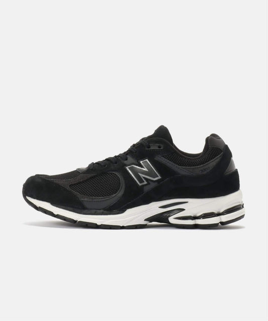 New Balance 2002R M2002RBK