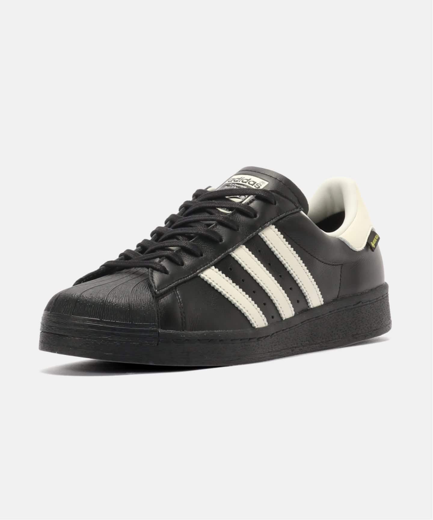 adidas originals SUPERSTAR 82 GTX KI7819