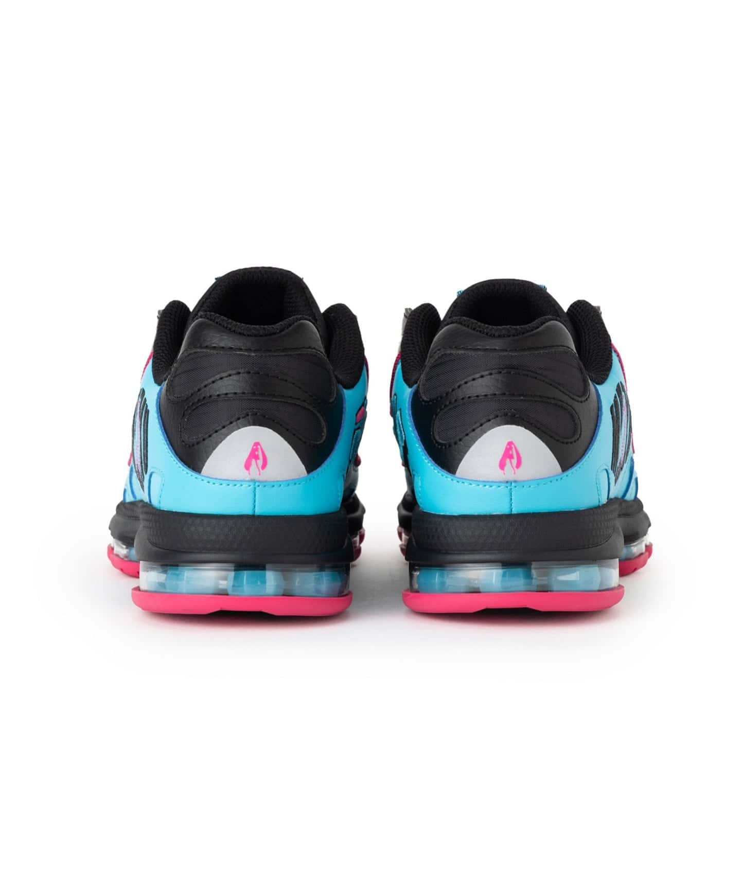 《予約》FILA SILVA TRAINER × MIKU 108470-001