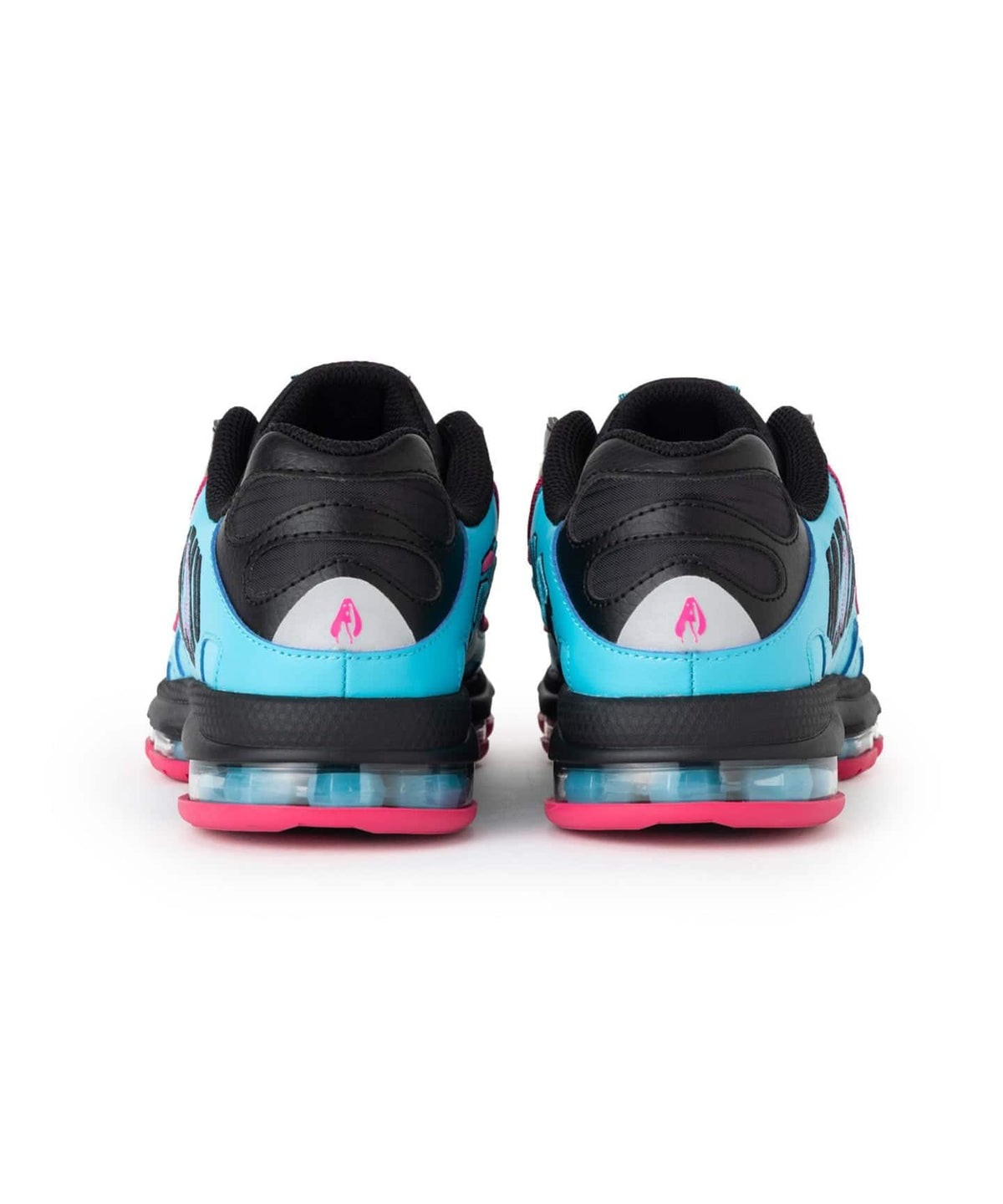 《予約》FILA SILVA TRAINER × MIKU 108470-001
